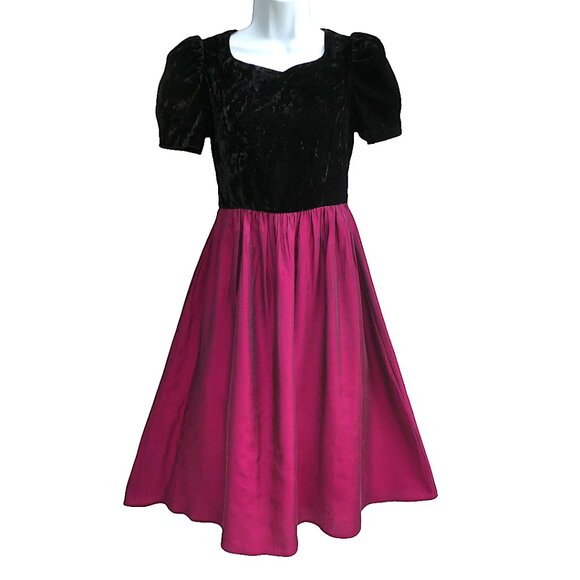 VeLVet Vintage iridescent Dress Midi Sweetheart Neck Short Puff Sleeve Tie Back - Picture 2 of 7